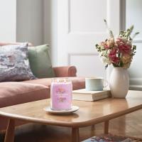 Yankee Candle Hand Tied Blooms Large Jar Extra Image 2 Preview